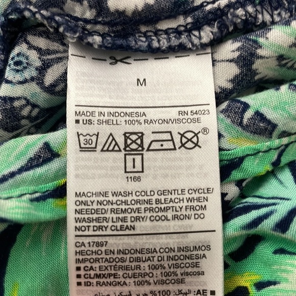 Old Navy sleeveless top, Size M - Picture 5 of 6